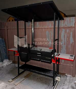 Дом 260м&sup2;, 2-этажный, на длительный срок, 