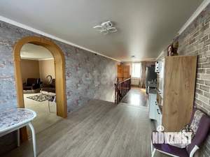 Дом 200м², 2-этажный, на длительный срок, 