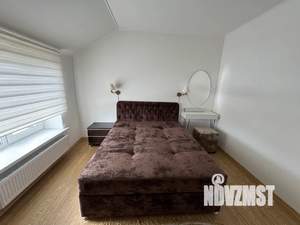 Дом 200м&sup2;, 3-этажный, посуточно, 