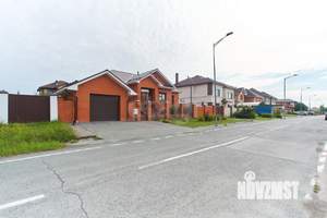 Дом 227м&sup2;, 1-этажный, участок 10 сот.  