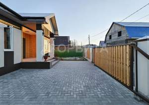 Дом 100м&sup2;, 2-этажный, участок 0 сот.  