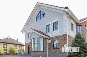 Коттедж 300м&sup2;, 2-этажный, участок 20 сот.  