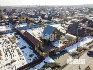 Дом 195м&sup2;, 3-этажный, участок 15 сот.  