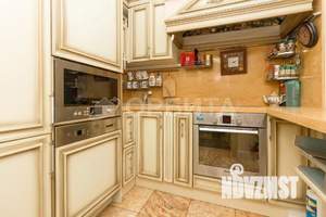 Дом 511м², 2-этажный, участок 8 сот.  