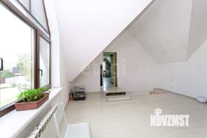 Дом 265м&sup2;, 2-этажный, участок 5 сот.  