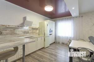 Дом 184м&sup2;, 2-этажный, участок 9 сот.  