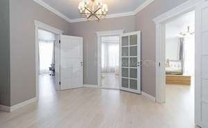 Дом 350м&sup2;, 2-этажный, участок 9 сот.  