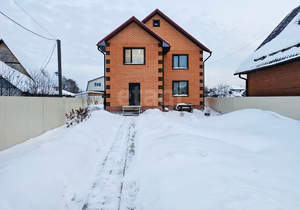 Дом 180м&sup2;, 2-этажный, участок 7 сот.  