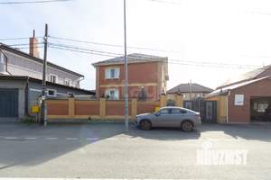 Дом 215м², 3-этажный, участок 5 сот.  