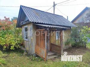 Дом 14м&sup2;, 2-этажный, участок 4 сот.  