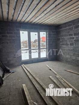 Дом 100м², 2-этажный, участок 6 сот.  