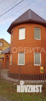 Дом 222м&sup2;, 2-этажный, участок 8 сот.  