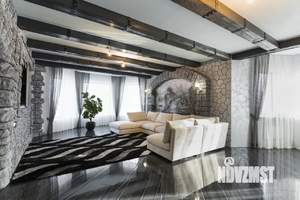 Дом 363м², 2-этажный, участок 18 сот.  