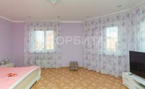 Дом 211м², 2-этажный, участок 0 сот.  
