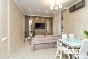 Дом 122м², 2-этажный, участок 6 сот.  