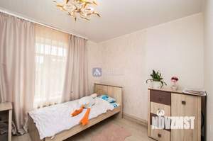 Коттедж 130м², 2-этажный, участок 10 сот.  