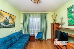 Дом 169м&sup2;, 2-этажный, участок 9 сот.  