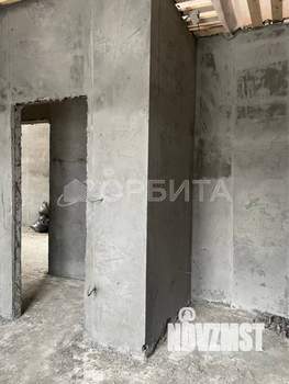 Дом 61м&sup2;, 2-этажный, участок 8 сот.  