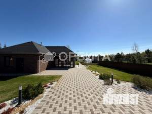 Дом 250м&sup2;, 2-этажный, участок 25 сот.  