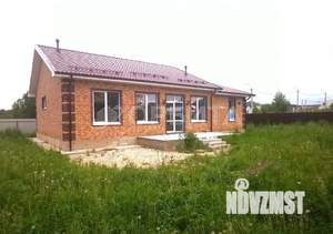 Дом 142м², 2-этажный, участок 6 сот.  