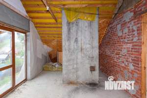 Коттедж 350м&sup2;, 3-этажный, участок 4 сот.  