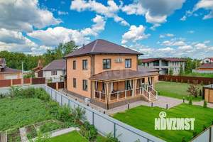 Дом 164м&sup2;, 2-этажный, участок 9 сот.  