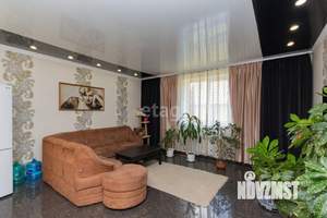 Дом 180м&sup2;, 2-этажный, участок 9 сот.  