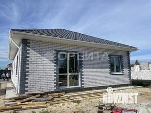 Дом 80м&sup2;, 2-этажный, участок 6 сот.  