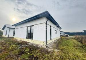 Дом 90м², 2-этажный, участок 0 сот.  