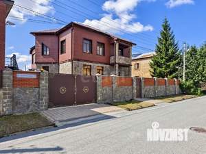 Дом 717м², 2-этажный, участок 15 сот.  