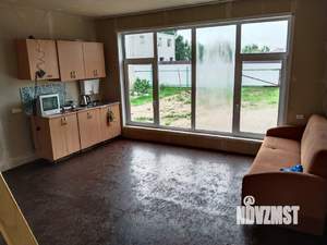 Дом 80м&sup2;, 2-этажный, участок 6 сот.  