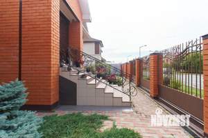 Дом 227м&sup2;, 1-этажный, участок 10 сот.  