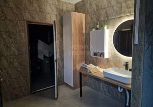 Дом 276м², 1-этажный, участок 8 сот.  