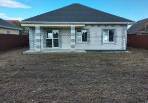 Дом 100м&sup2;, 1-этажный, участок 6 сот.  