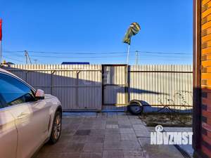 Дом 325м&sup2;, 2-этажный, участок 8 сот.  