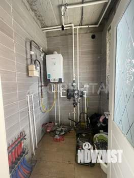 Дом 175м&sup2;, 2-этажный, участок 8 сот.  