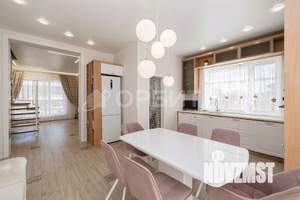 Дом 133м&sup2;, 2-этажный, участок 8 сот.  