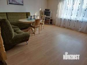 Коттедж 143м², 2-этажный, участок 5 сот.  