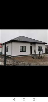 Дом 100м&sup2;, 1-этажный, участок 6 сот.  