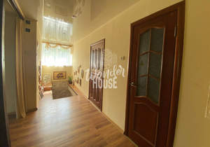 Дом 296м&sup2;, 2-этажный, участок 8 сот.  