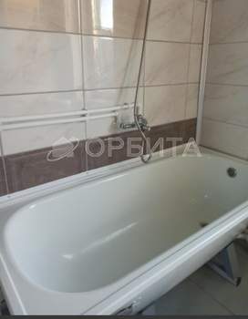 Дом 30м&sup2;, 2-этажный, участок 0 сот.  