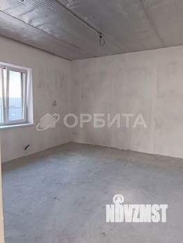 Дом 70м&sup2;, 2-этажный, участок 5 сот.  