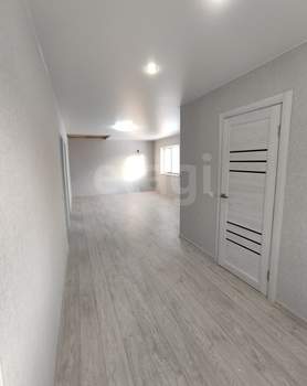 Дом 120м&sup2;, 2-этажный, участок 6 сот.  