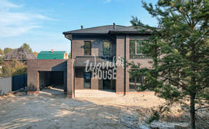 Дом 295м&sup2;, 2-этажный, участок 6 сот.  