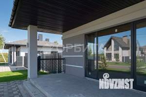 Дом 92м&sup2;, 2-этажный, участок 8 сот.  