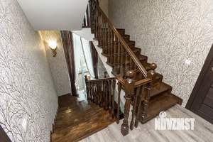 Дом 280м², 3-этажный, участок 12 сот.  