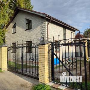 Дом 140м², 2-этажный, участок 5 сот.  