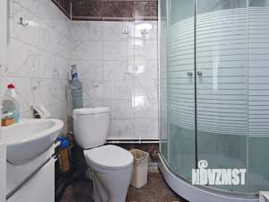 Дом 30м², 2-этажный, участок 5 сот.  