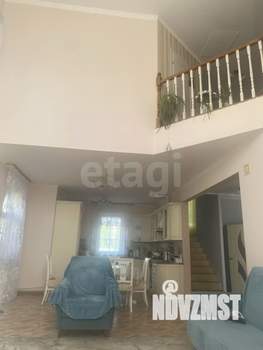 Дом 205м&sup2;, 2-этажный, участок 10 сот.  