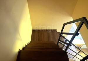 Дом 251м², 3-этажный, участок 547 сот.  